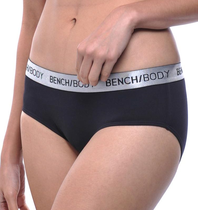 BENCH/ on X: Low-rise hipster underwear are now available at #BenchOnline.   #BenchTM #LoveLocal #YourFavoritePinoyBrand   / X